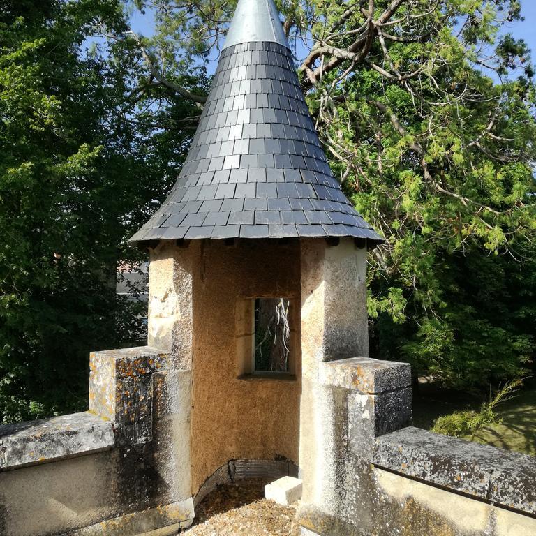 Chateau St.Gaultier Saint-Gaultier Екстериор снимка
